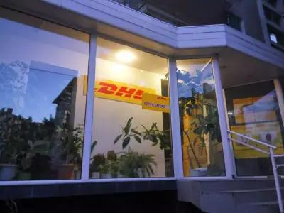 DHL Express Service Point