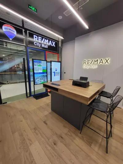 RE/MAX City Mall