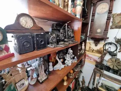 Old Captain Antiques