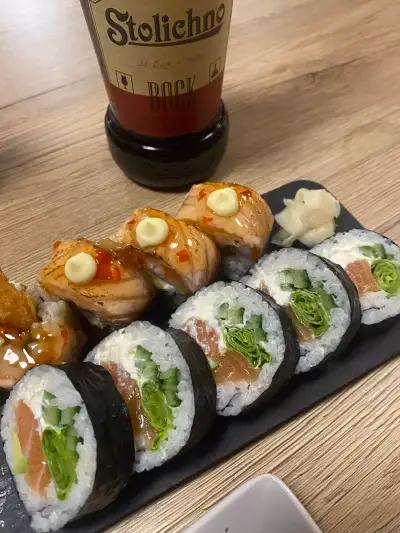 Sushi Bar & Grill - Inari