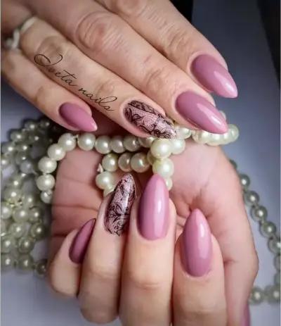 Iveta nails art