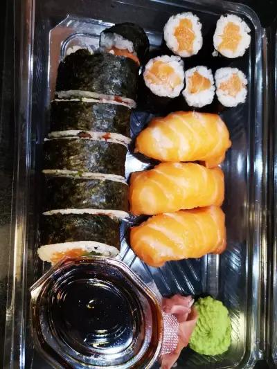 Toshiro Sushi