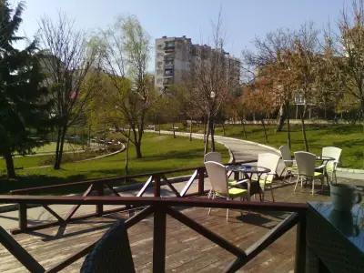 Park-cafe Tropicana ( парк-кафе Тропикана)