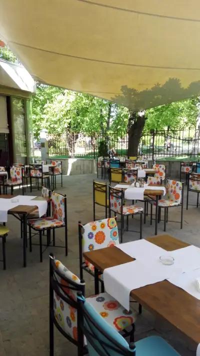 Greek Fish Restaurant "City Park" - гръцки рибен ресторант