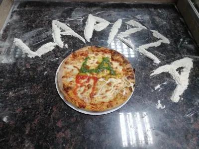 La Pizza