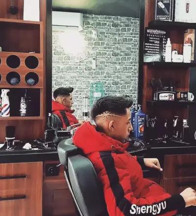 Barber Shop Bobby