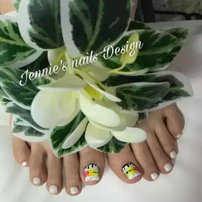 Jennie`s nails Design - Стара Загора, маникюр, педикюр, ноктопластика