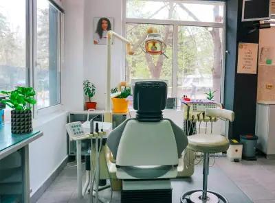 Smilehub Varna Dental Studio| Зъболекар Варна| д-р Йоанна Недялкова