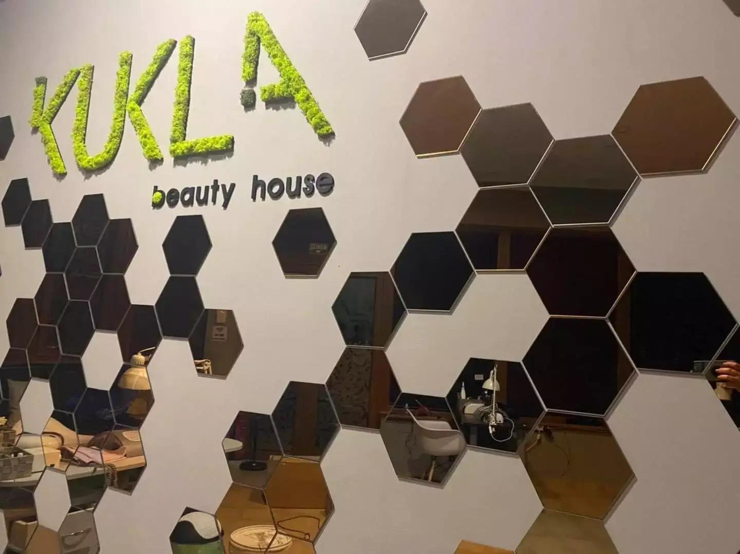 Kukla Beauty House