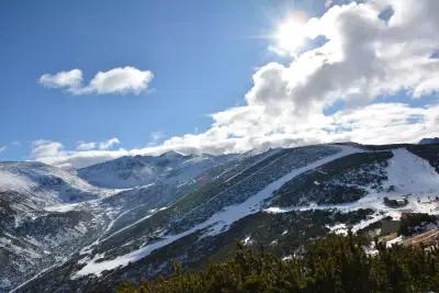 Hunters ski school Borovets