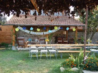 Bedouin Social Garden