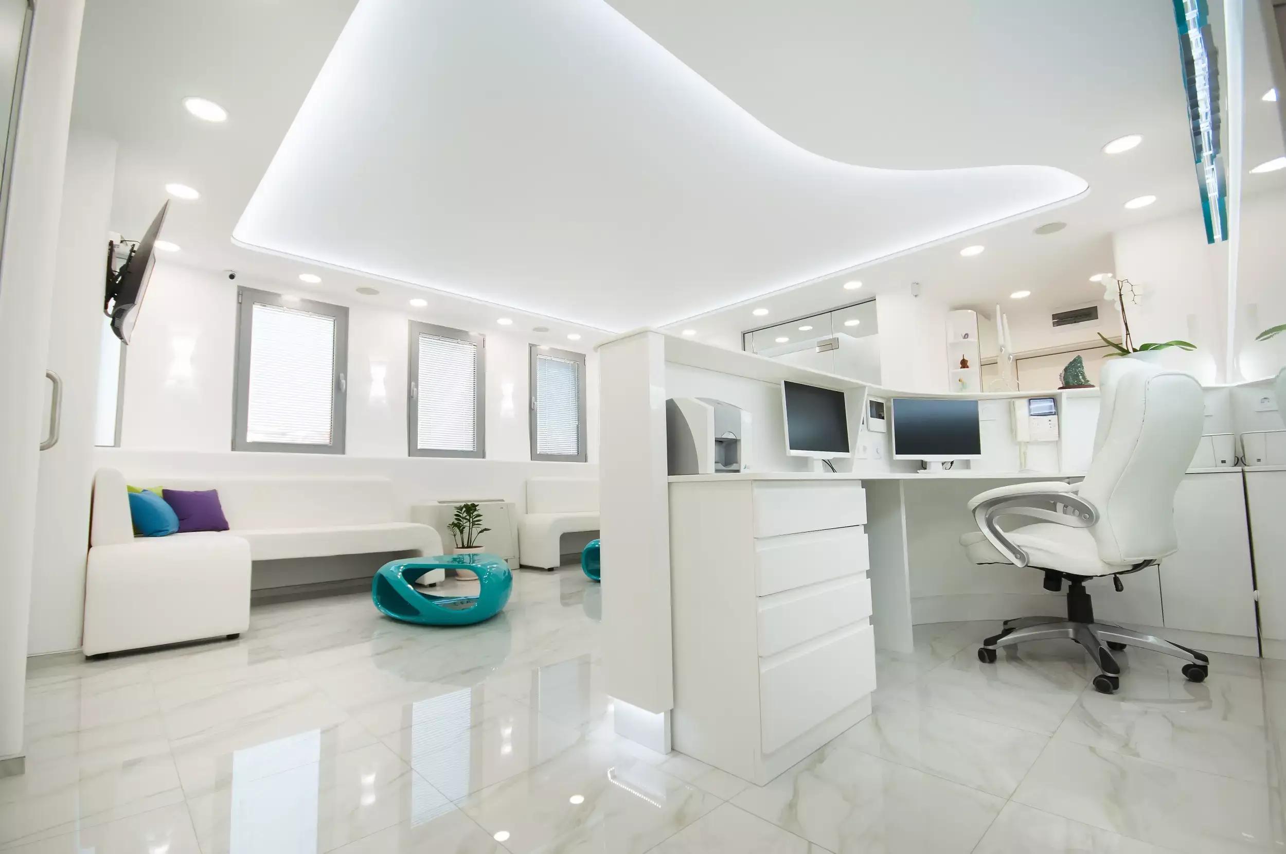 UZUNOV Dental