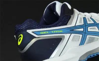 ASICS Belov