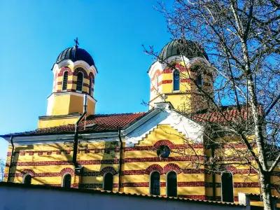 Храм „Света Рождество Богородично“