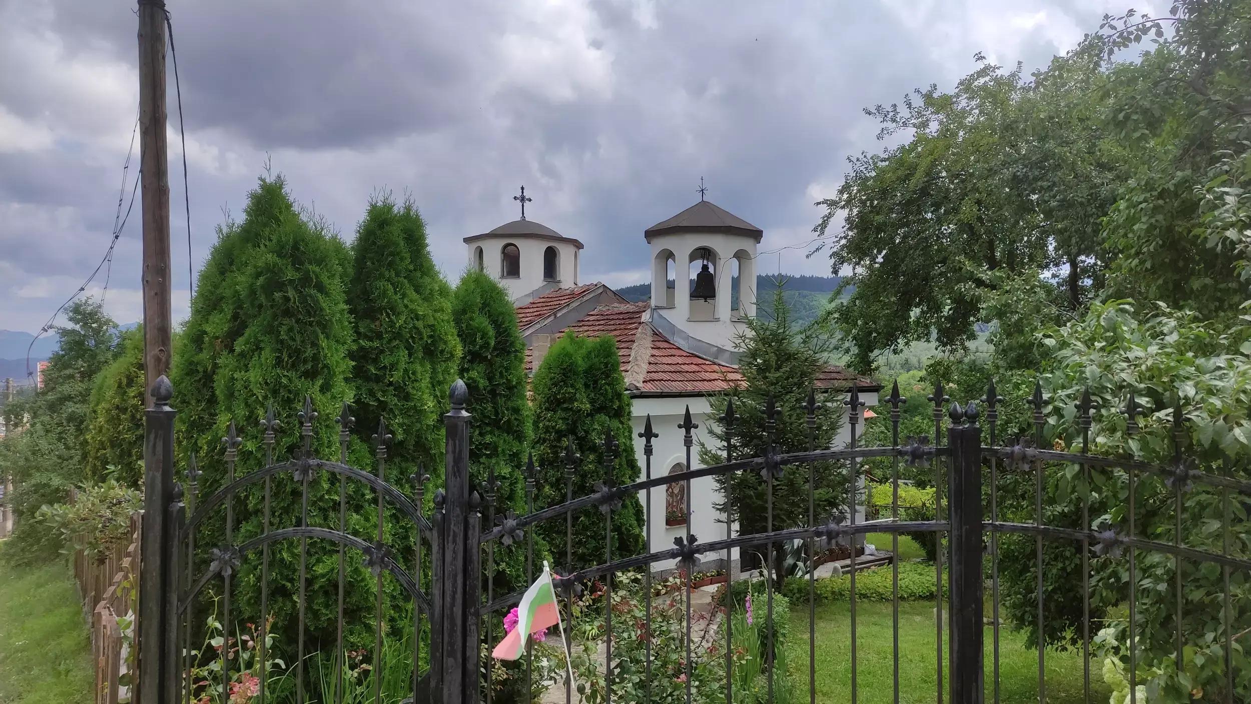 Храм Св Архангел Михаил