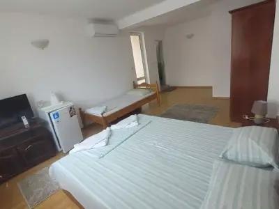 Guest house ELI/ Къща за гости Ели