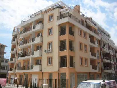 Zefira Apartments