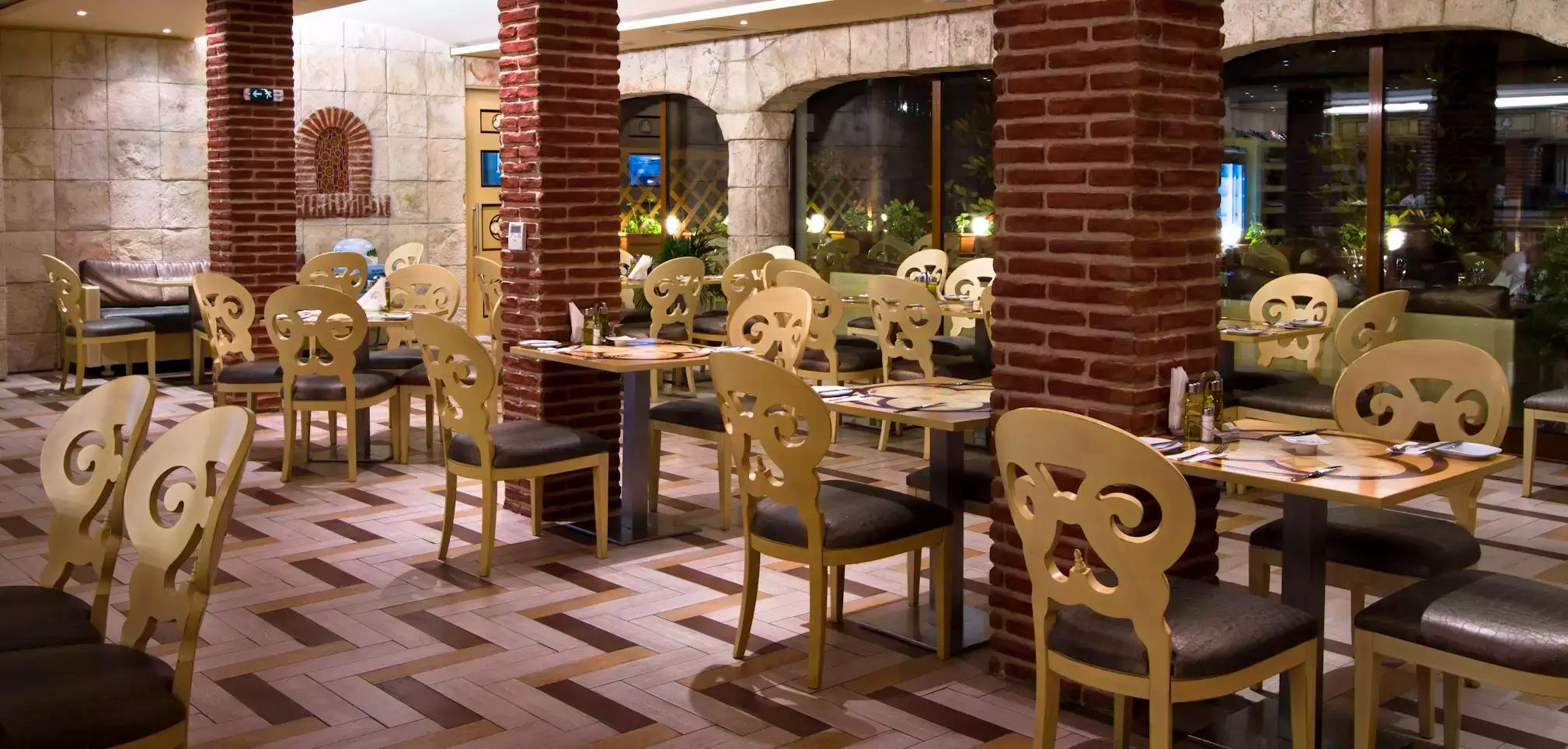 Italian Restaurant "Albero della vita"