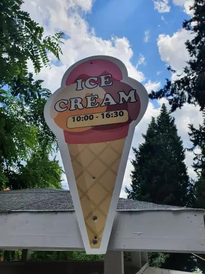 Ice Cream Stand