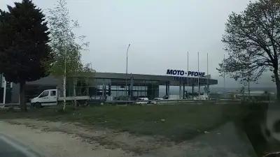 MOTO-PFOHE Rent a car