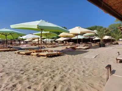 Sahara Beach Bar and Restaurant