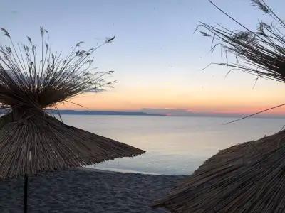 Beach Bar - End of the world