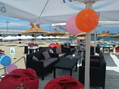 TR Beach Bar