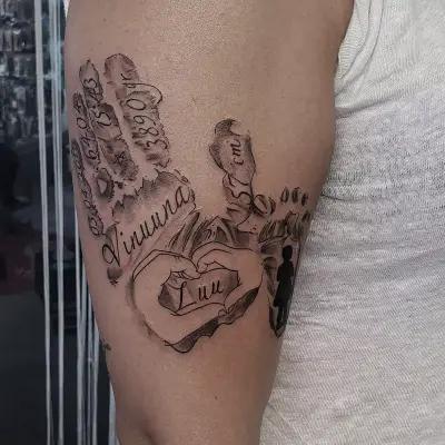 Tattoo Deluxe