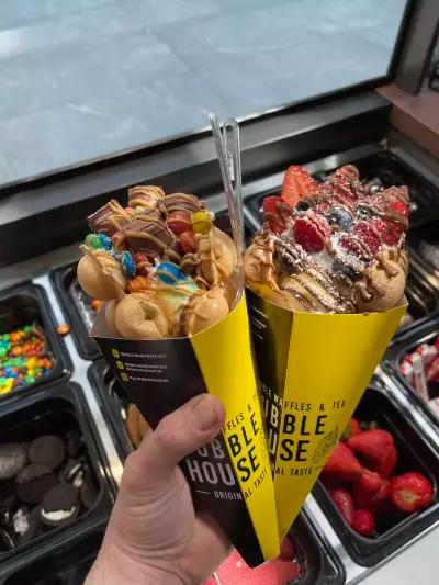 Bubble House Waffles ( The Mall )