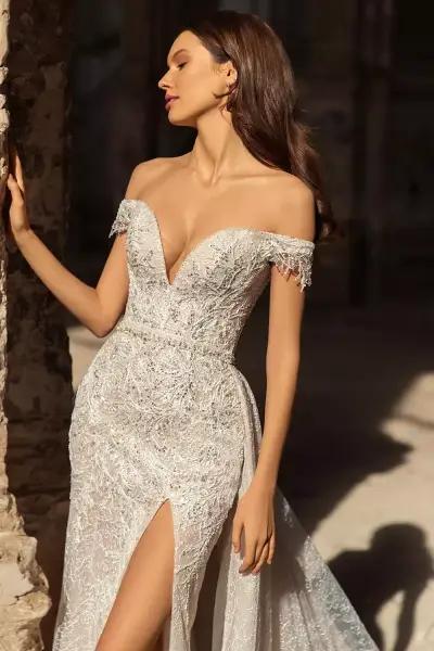 Carrie Bridal Boutique | Сватбени, булчински и официални рокли