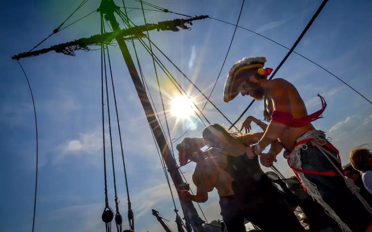 Varna Party Boats