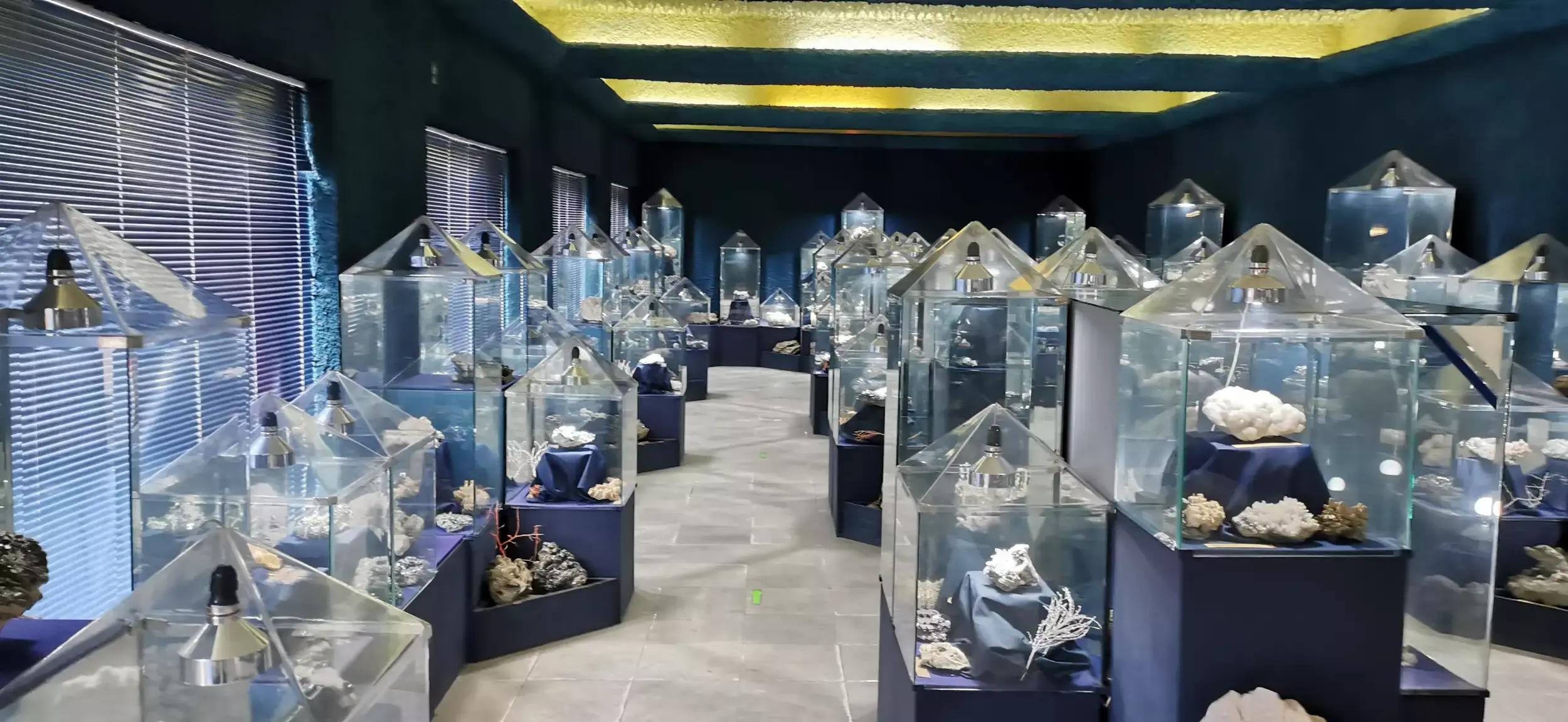 Mineral Shop-Madan -Bulgaria