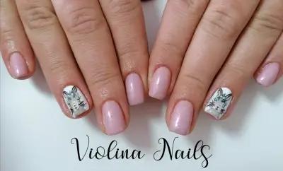 Violina Nails