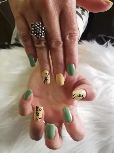 Joy's nails