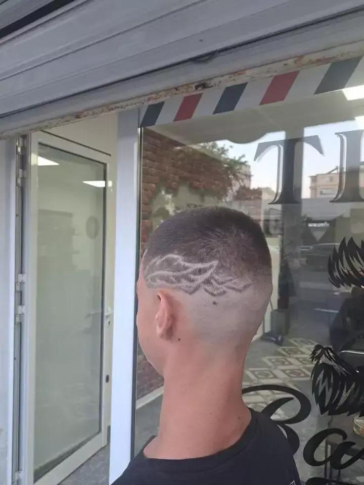 Barber Shop The One