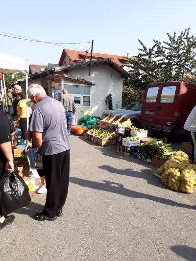 Общински пазар