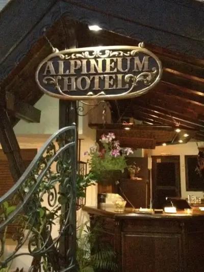 Hotel Alpineum