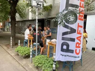 Pivoteka Craft Beer shop