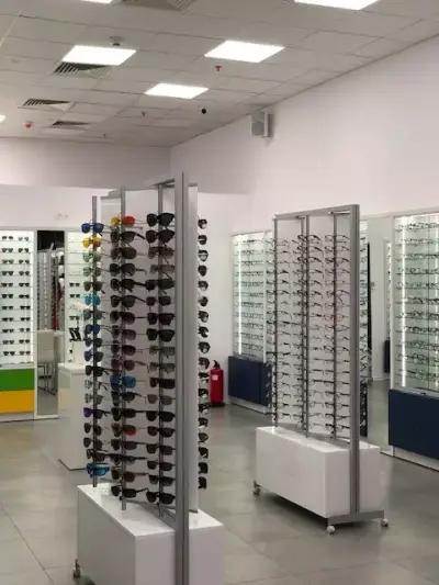 Joy Optics - Mall Rousse, партер