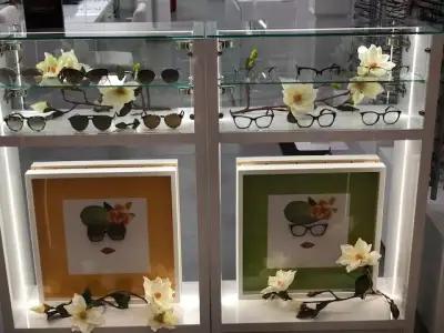 Joy Optics - Mall Rousse, партер