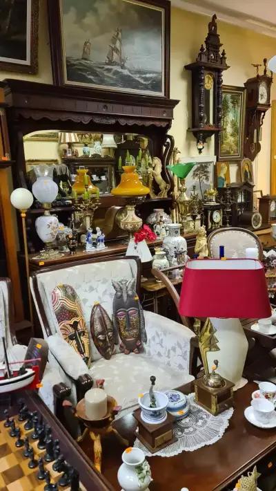 AntiqueBoutique.bg | Антикварен магазин | Старинни мебели