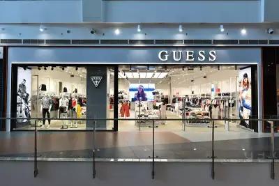 Guess Paradise Center